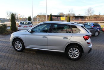 Skoda Kamiq TSI Selection Kamera Klimaautomatik LED ALU 16 ZOLL Sunset Smart Link