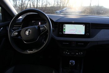 Skoda Kamiq TSI Selection Kamera Klimaautomatik LED ALU 16 ZOLL Sunset Smart Link