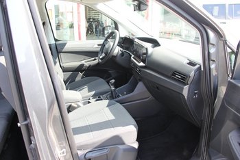 Ford Grand Tourneo Connect 1.5i 114PS Titanium 7 Sitze Sitzheizung Kamera Klimaautomatik