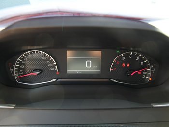 Peugeot 2008 1.2i Style LED Smart Link