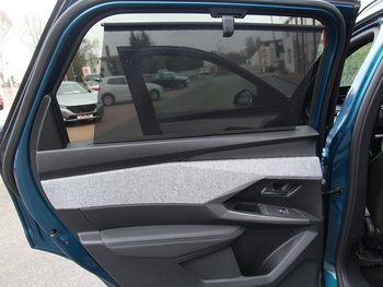 Peugeot 5008 1.2i 145PS GT FULL-LED 7 Sitze Sitzheizung 19ZOLL