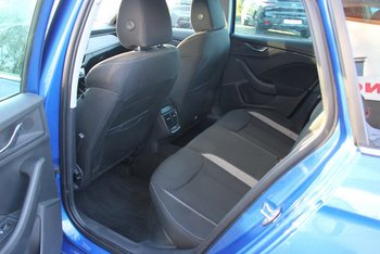 Skoda Kamiq TSI Selection Kamera Klimaautomatik LED ALU 16 ZOLL Sunset Smart Link