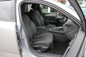 Peugeot 308 SW 1.2i GT LED Adaptiv-Tempomat CAM ALU 18 ZOLL