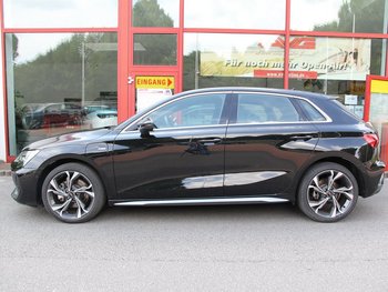 Audi A3 Sportback 40 TFSIe PHEV HYBRID S-LINE MATRIX-LED Komf-Paket Plus