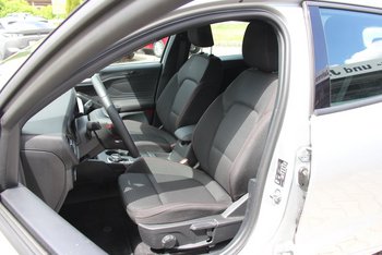 Ford Focus Turnier 1.0 155PS ST-LINE LED Adaptiv Tempomat CAM 17ZOLL
