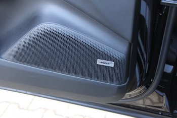 Porsche Macan Turbo Elektro 639PS Allrad Matrix-LED HUD 22ZOLL HA-Lenkung AHK