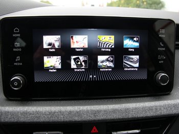 Skoda Kamiq TSI Selection Kamera Klimaautomatik LED ALU 16 ZOLL Sunset Smart Link