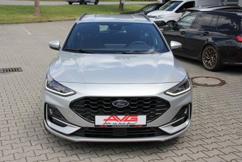 Ford Focus Turnier 1.0 155PS ST-LINE LED Adaptiv Tempomat CAM 17ZOLL