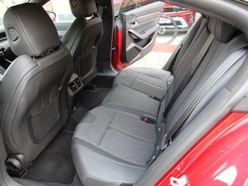 Peugeot 508 1.5d Allure Pack Full-LED Navigation ALU 17 ZOLL