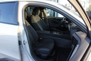 DS Automobiles DS4 1.2i 131PS Performance Line Head up display 19 ZOLL