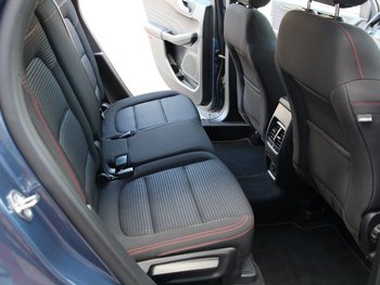 Ford KUGA 2.0d ST-LINE NAV CAM ALU 18 ZOLL