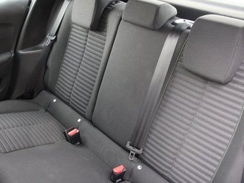 Peugeot 208 1.2i 100PS Allure LED Klimaautomatik Sunset