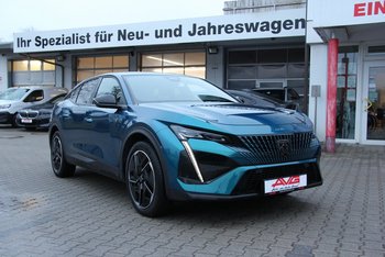 Peugeot 408 1.6e HYBRID GT FULL-LED Adaptiv Tempomat Lenkradheizung