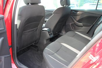 Skoda Kamiq TSI Selection Klimaautomatik LED ALU 16 ZOLL Sunset Smart Link