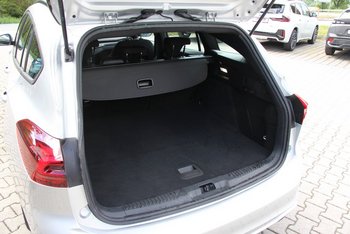 Ford Focus Turnier 1.0 155PS ST-LINE LED Adaptiv Tempomat CAM 17ZOLL