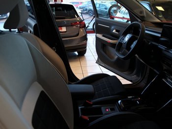 Citroen C3 Elektro MAX LED Sunset Wireless Charging 17 ZOLL