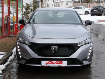 Peugeot 308 SW1.2i Style Adaptiv Tempomat Navi LED 16 ZOLL