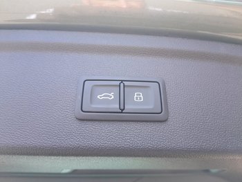 Audi A3 Sportback 40 TFSIe PHEV HYBRID S-LINE MATRIX-LED Komf-Paket Plus