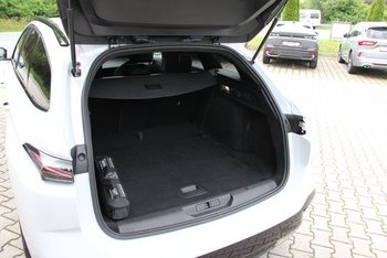 Peugeot 308 SW 1.2i GT LED Adaptiv-Tempomat CAM ALU 18 ZOLL