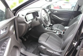 Opel Grandland 1.2i GS LINE FULL-LED NAV Sitzheizung 18 ZOLL