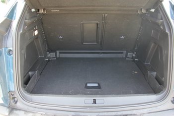 Peugeot 3008 HYBRID (PHEV) 181PS Allure LED NAVI Kamera Adaptiv Tempomat 19 ZOLL