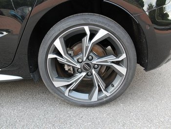 Audi A3 Sportback 40 TFSIe PHEV HYBRID S-LINE MATRIX-LED Komf-Paket Plus