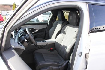 Peugeot 5008 1.2i 145PS GT FULL-LED 7 Sitze Sitzheizung 19ZOLL