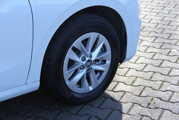 Skoda Fabia 1.0i TSI 116PS DSG DESIGN LED NWW ALU PDC