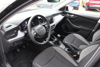 Skoda Kamiq TSI Selection Kamera Klimaautomatik LED ALU 16 ZOLL Sunset Smart Link