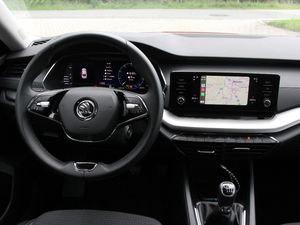 Skoda Octavia Limousine 2.0 TDI 115PS Ambition LED CAM ALU Keyless
