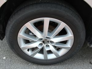 Skoda Scala TSI 95PS Ambition LED Kamera ALU Sunset Wireless Smart Link Sportlenkrad